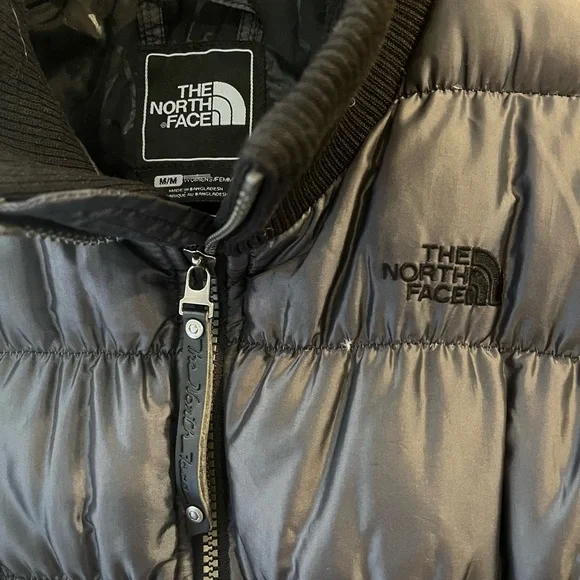Women’s North Face 600 Goose Down Puffer Coat in Black (medium) - Picture 3 of 9